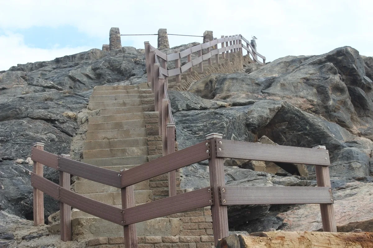 Stairs leading to the Diaz Cross